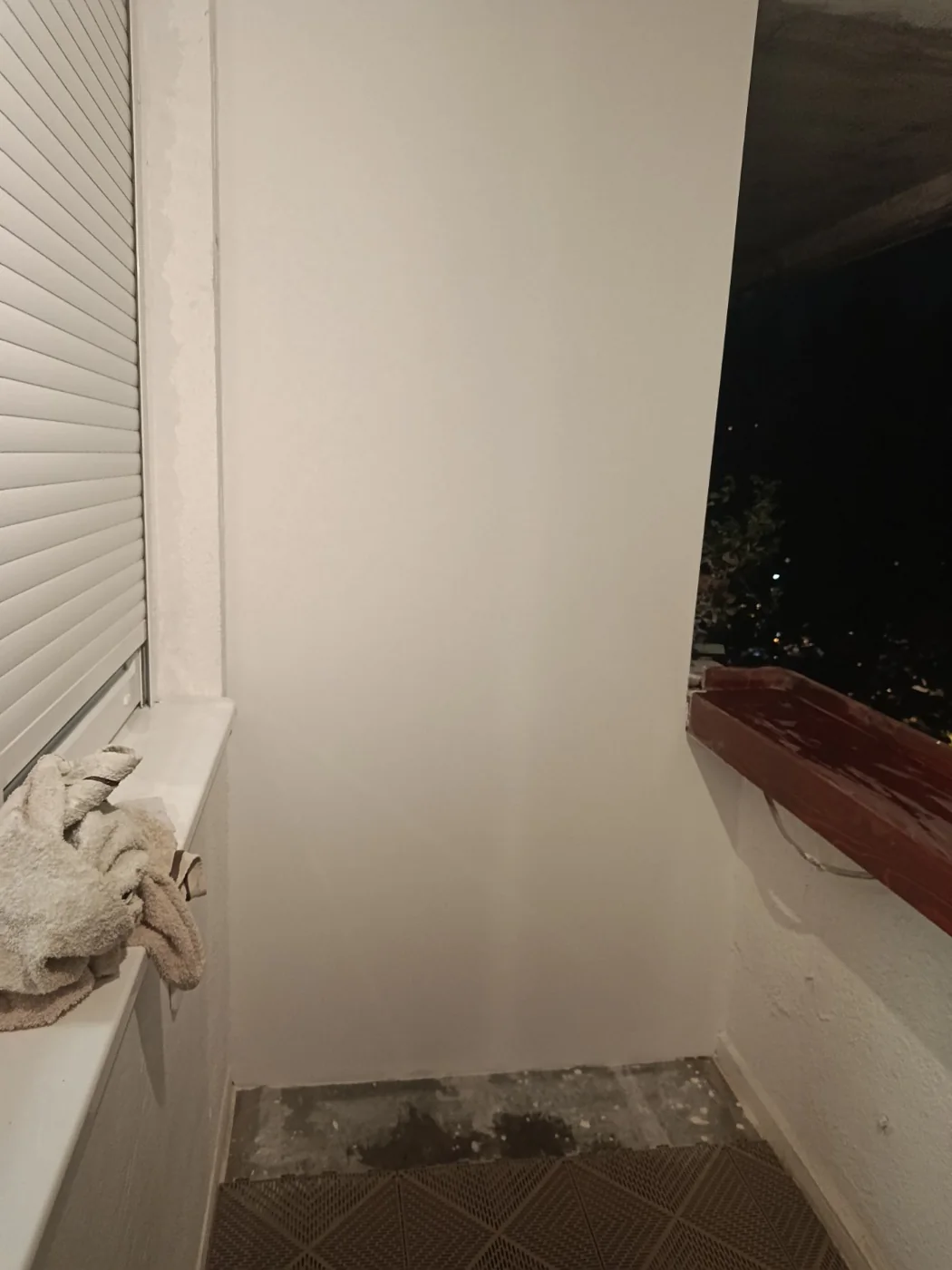 Drugi pogled na obrađene površine — Fontana · Novi Beograd